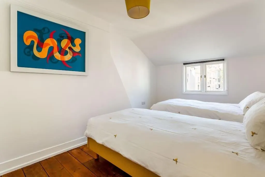Roof Garden House Βίλα Μπράιτον 0*,